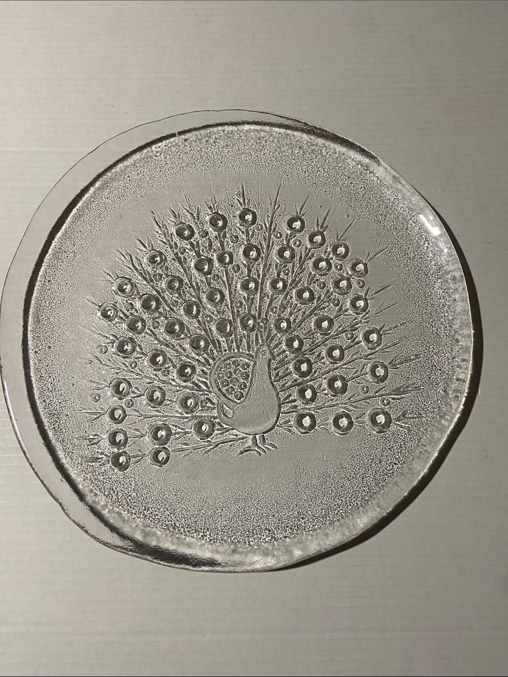 Riikinkukko (Peacock) glass plate designed by Raija Luoto Finland 1970’s